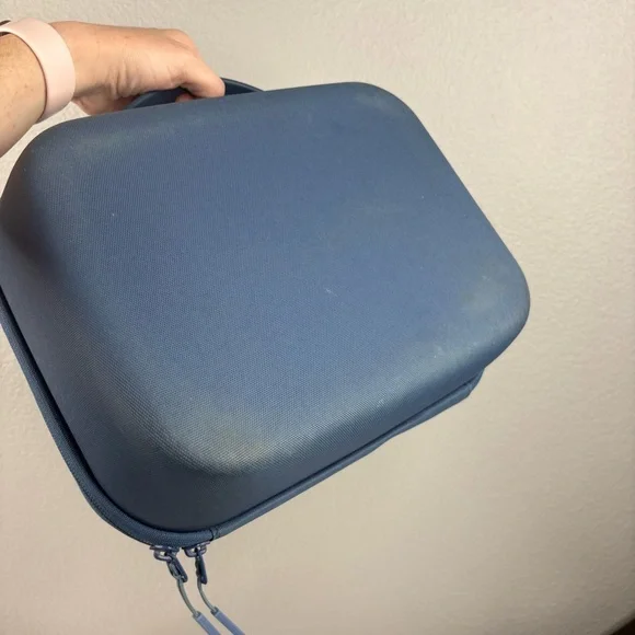 Hydro Flask Insulated Structured 5L Lunch Box - Picture 6 of 12